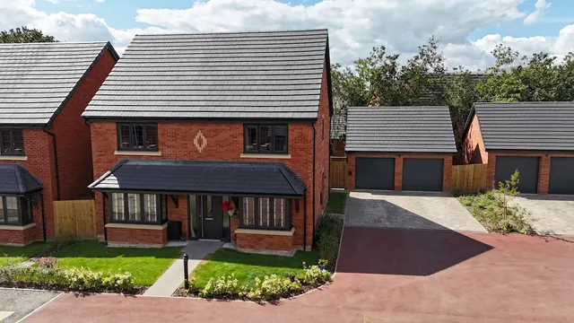 Ashton Gate Drive, Stoke-On-Trent, ST4, photo 1