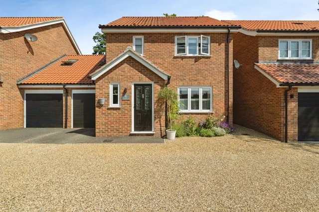 Flowerpot Lane, Long Stratton, Norwich, photo 1