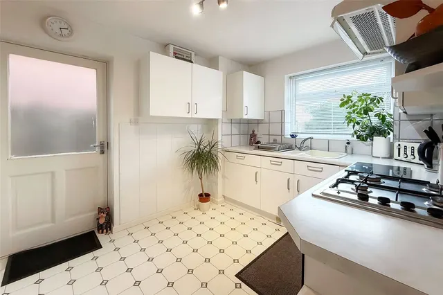 Littlehampton, BN17, photo 2
