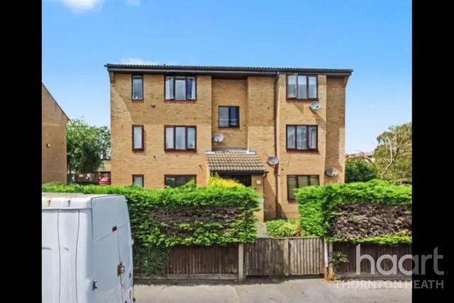 Doyle Road, London, SE25, photo 1