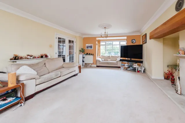 St. Mellion Drive, Great Denham, MK40, photo 2
