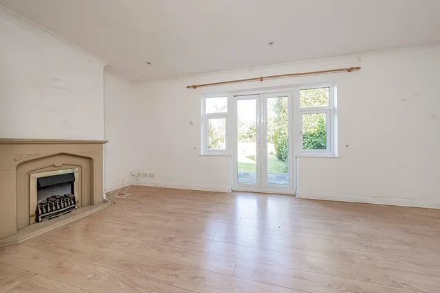 Photo 3 — Hazelwood Drive, Pinner