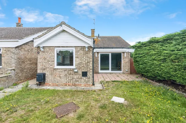 Cranesbill Road, Lowestoft, photo 1