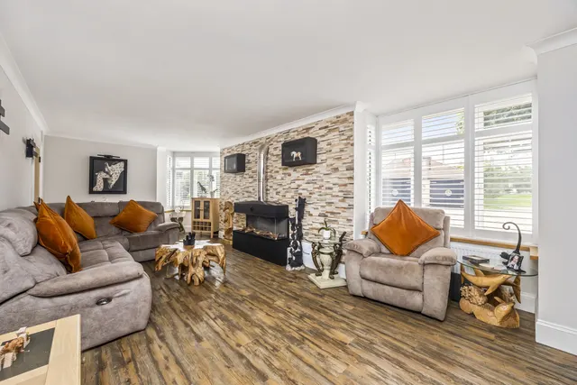 Littlehampton Road, Worthing, BN12, photo 2
