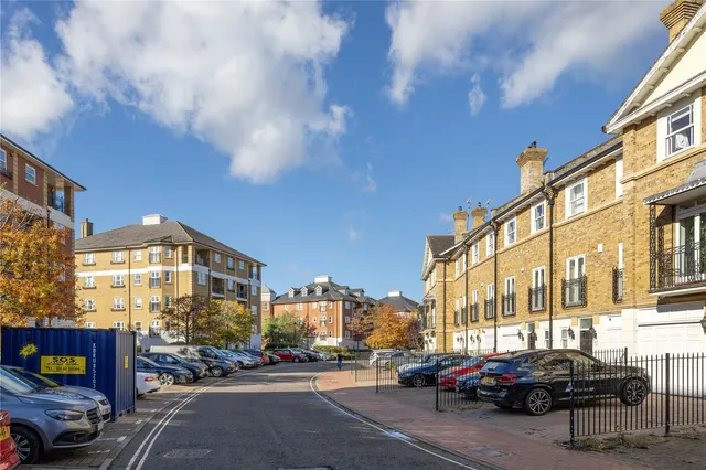 Trinity Church Road, Barnes, SW13, photo 2