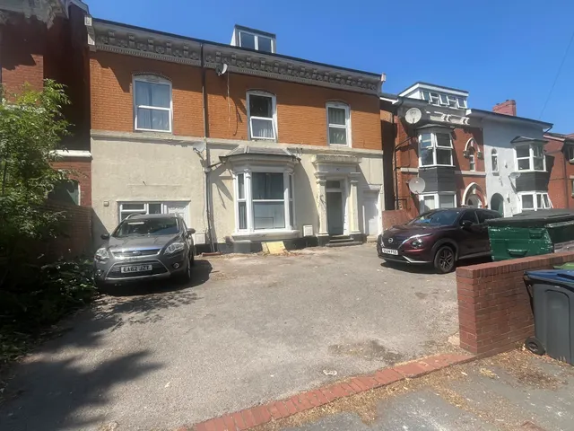 Trafalgar Road, Moseley, photo 1
