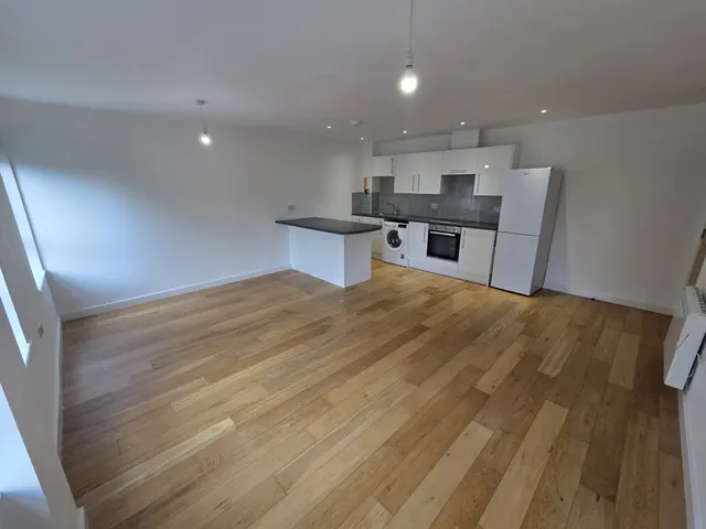 Rothesay Road, LU1, photo 1