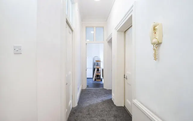 Torrington Place, Bloomsbury, WC1E, photo 3