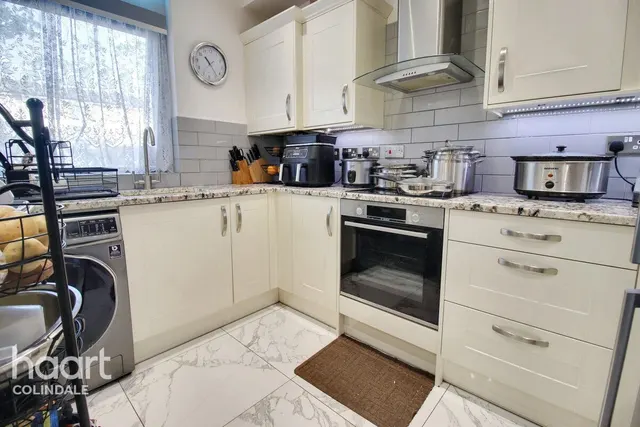 Holbeach Close, NW9, photo 3
