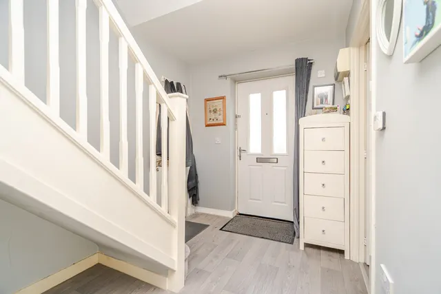 Johnson Drive, Leighton Buzzard, LU7, photo 2
