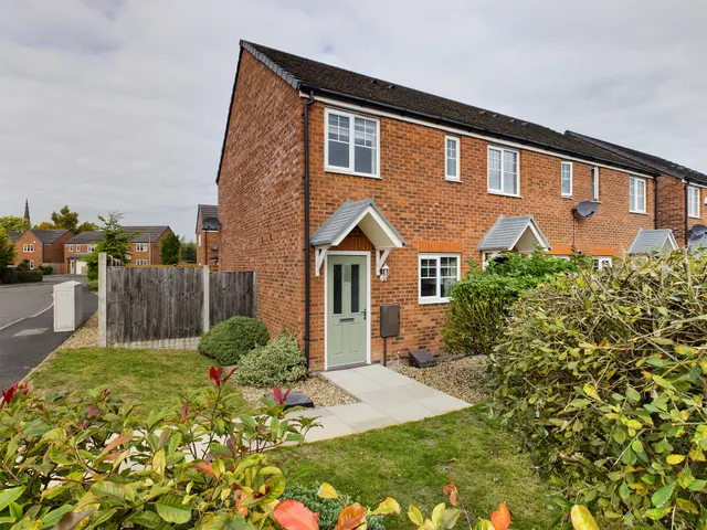 Glossop Close, Warrington, WA1, photo 1