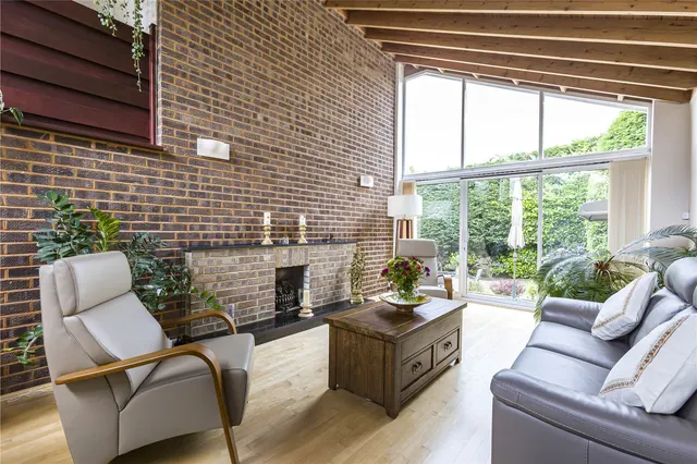Photo 2 — Vineyards Road, Northaw, Hertfordshire, EN6 4PA
