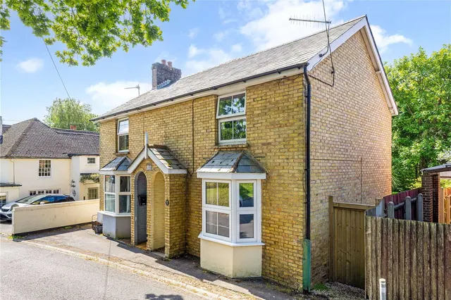 Barnes Lane, Milford on Sea, Lymington, Hampshire, SO41 0RL, photo 1