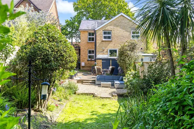 Photo 2 — Barnes Lane, Milford on Sea, Lymington, Hampshire, SO41 0RL