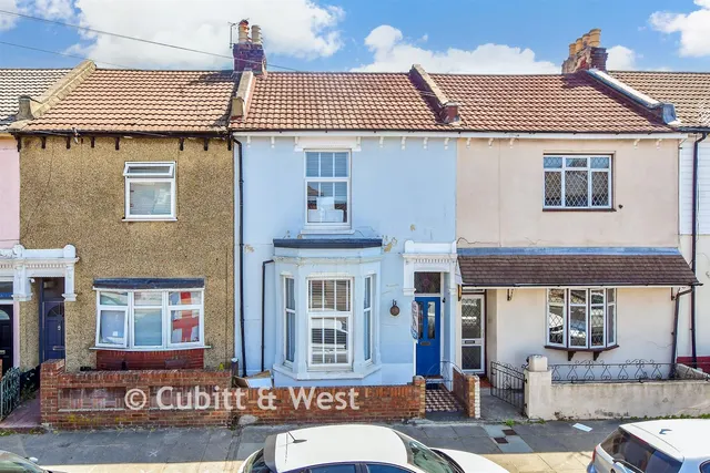 Stamshaw Road, Portsmouth, PO2, photo 1