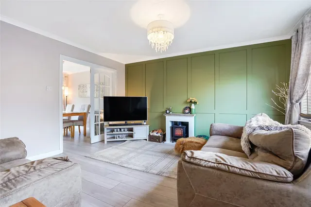 Photo 2 — Bellevue Road, Alloa, Clackmannanshire, FK10
