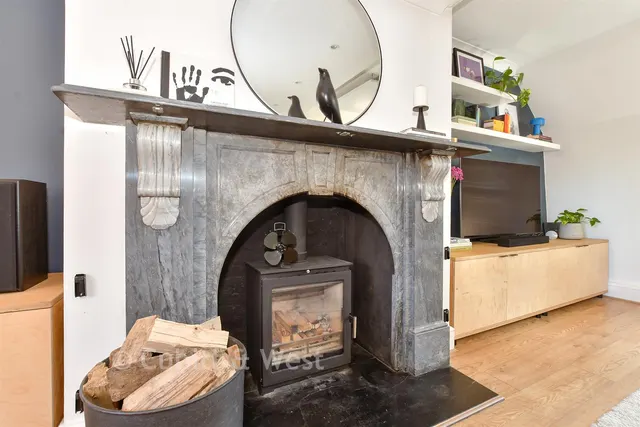 Ockley Road, Dorking, RH5, photo 3