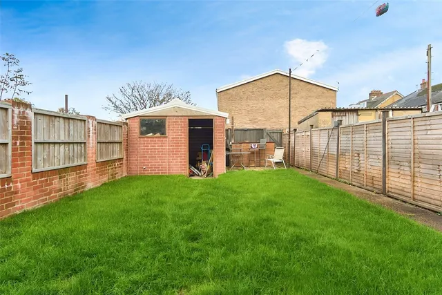 Clarendon Street, Newport, PO30, photo 3