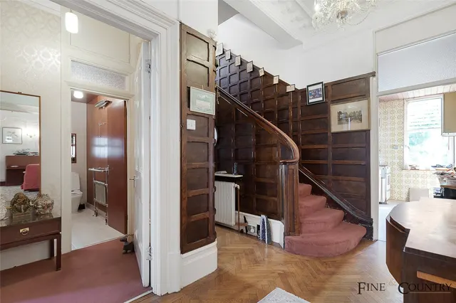 Woodchurch Road, London, photo 3