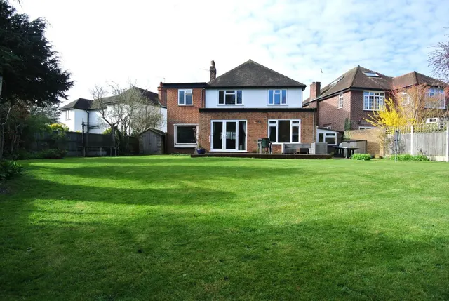 Photo 2 — Ford Close, Ashford, Surrey, TW15 3SB