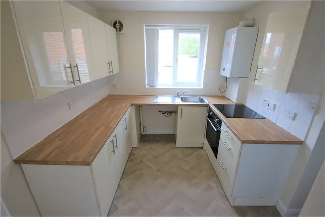 Station Street, Cheslyn Hay, WS6, photo 2