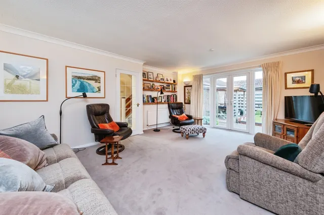 Carters Close, Sherington, MK16, photo 3
