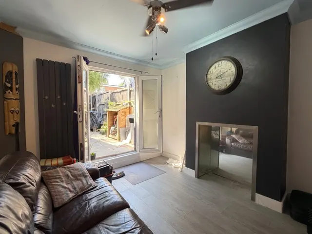 Photo 3 — Ash Road, Aldershot, Hampshire, GU12 4EZ