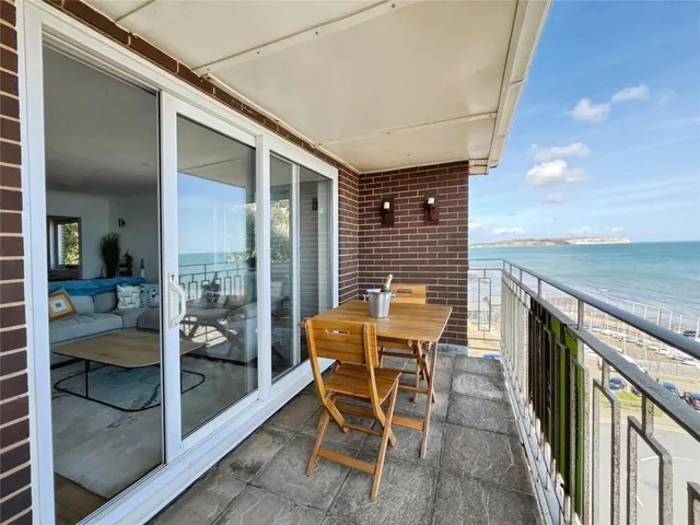 Hope Road, Shanklin, PO37, photo 2
