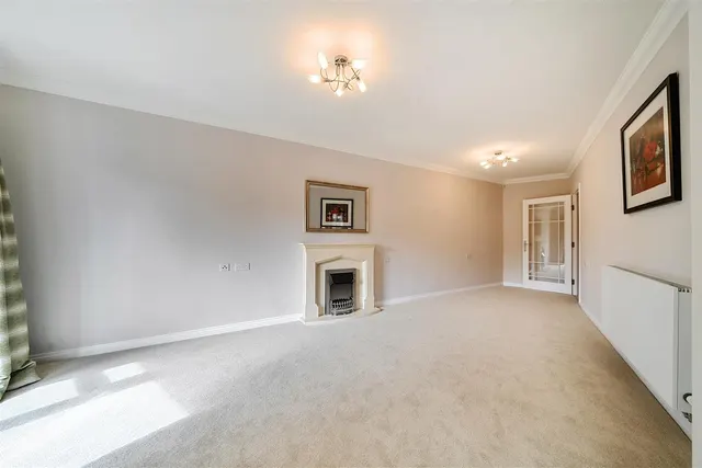 High Street, Orpington, BR6, photo 2