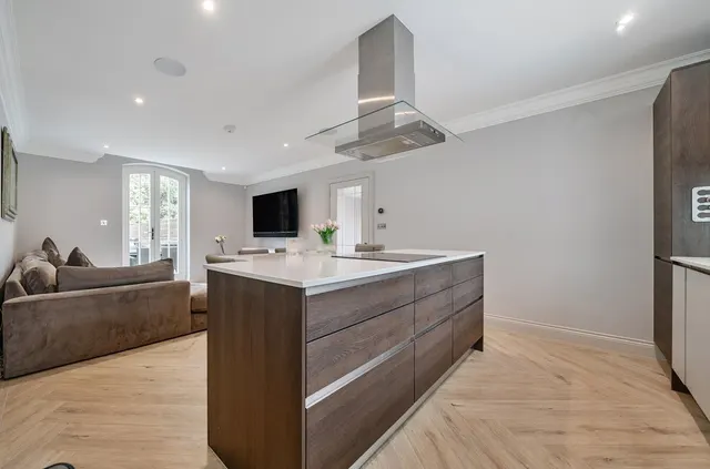 Heathfield Road, BR2, photo 2