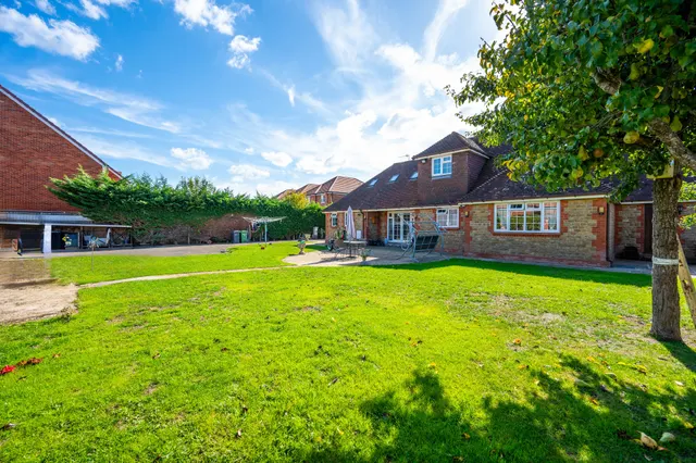 Photo 3 — Dalmead, Aldershot Road, Guildford