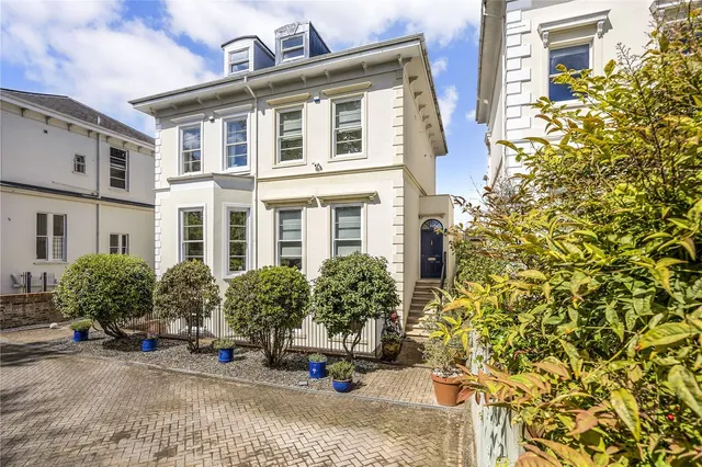 Grafton Road, Cheltenham, GL50, photo 2