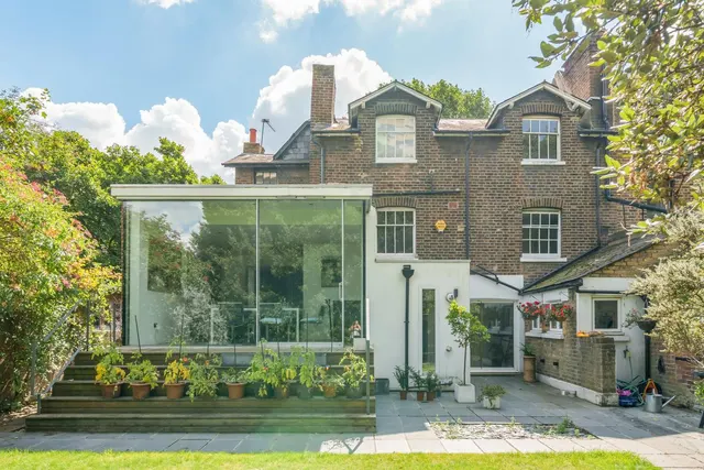 Lyndhurst Square, Peckham Rye, London, SE15, photo 1