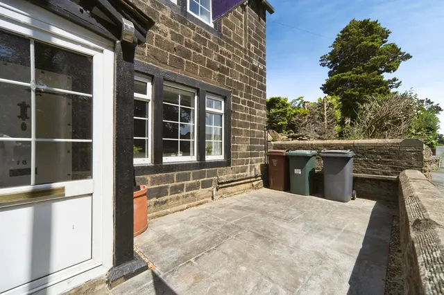 Photo 2 — Exley Head, Keighley