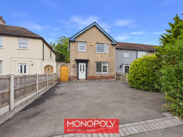 Parc Y Dre Road, Ruthin, LL15, photo 1