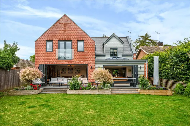Upper Moorfield Road, Woodbridge, Suffolk, IP12 4JW, photo 1