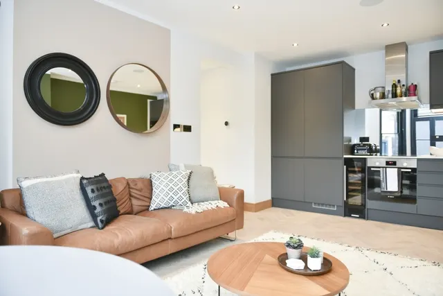 Photo 3 — Tranquil Vale London SE3