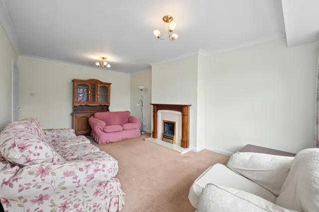 Photo 2 — Westfield Avenue, Ashton-In-Makerfield, Wigan, Wigan, WN4 9RH