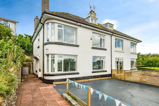St Brides Hill, Saundersfoot, SA69, photo 2