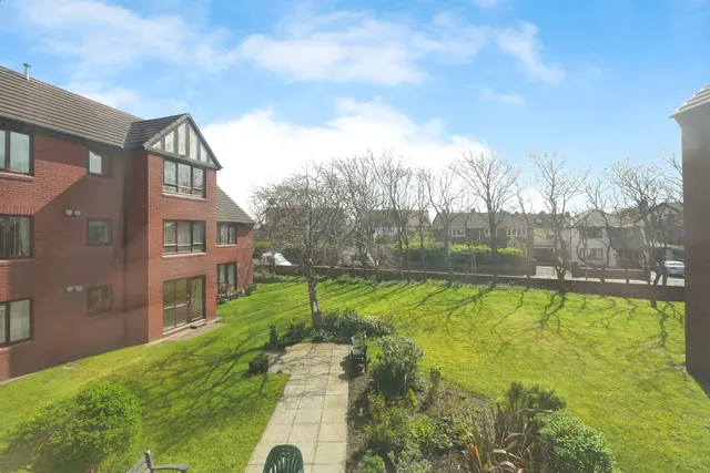Nicholas Road, Liverpool, L23, photo 1