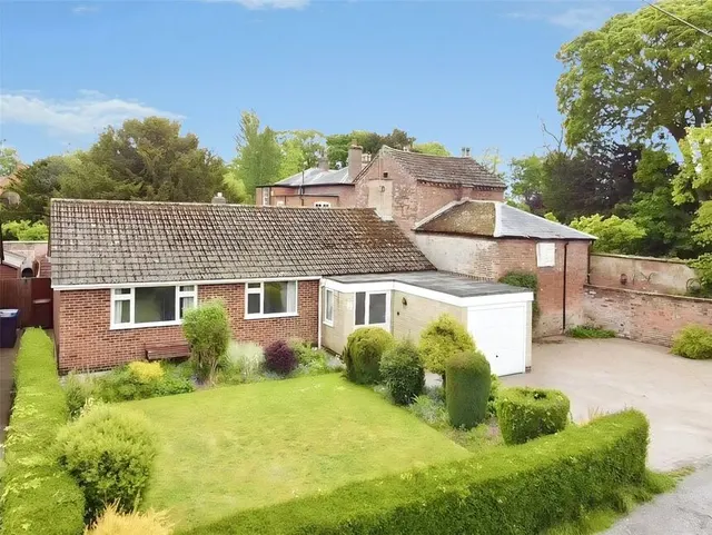 Bell Lane, Newbold Verdon, Leicestershire, LE9, photo 1