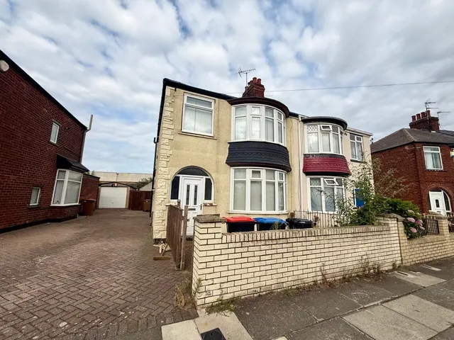 Hutton Road, Middlesbrough, photo 1