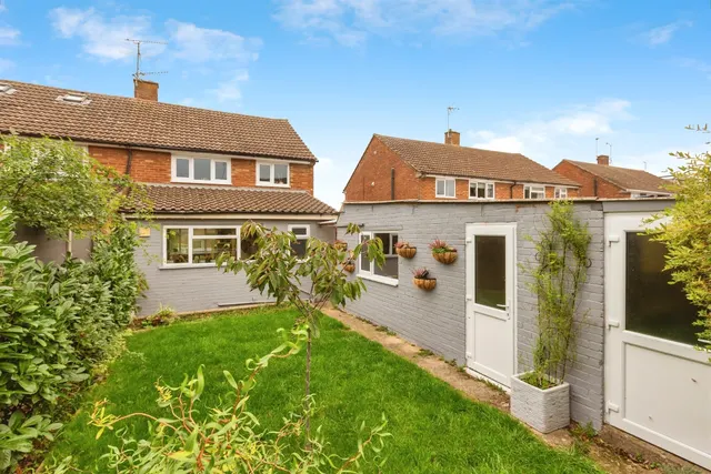 Highfield Road, Leighton Buzzard, photo 1