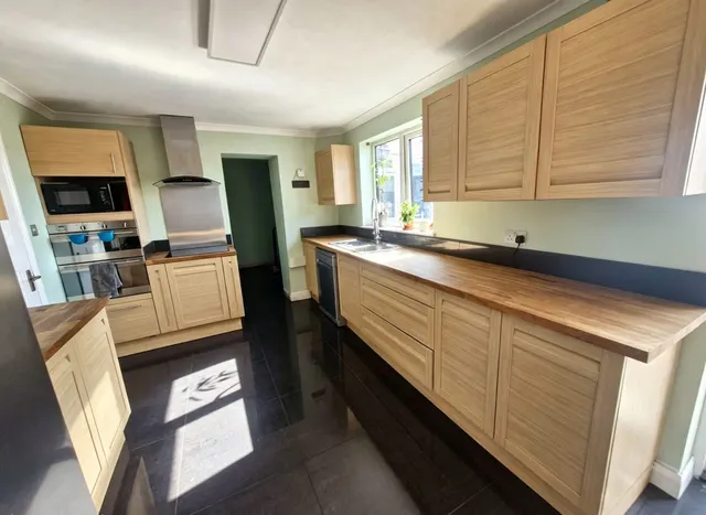 Photo 2 — Victoria Road, Pinxton, NG16