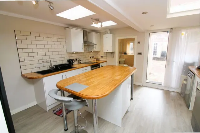 Bath Road, Bridgwater, TA6, photo 2