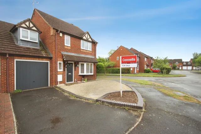 Weilerswist Drive, Whitnash, Leamington Spa, photo 1