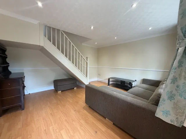 Turnberry Court, Watford, WD19, photo 1