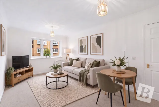 Waldegrave Gardens, Upminster, RM14, photo 2