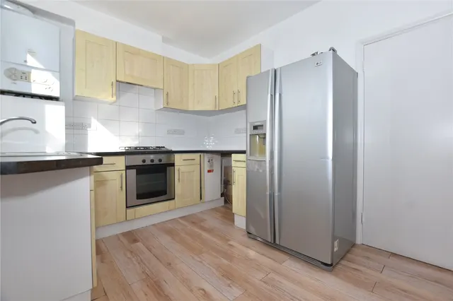 Birchanger Road, London, SE25, photo 2