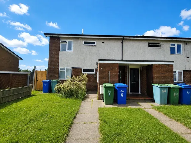 Wilcox Avenue, Hednesford, Cannock, Staffordshire, WS12, photo 1